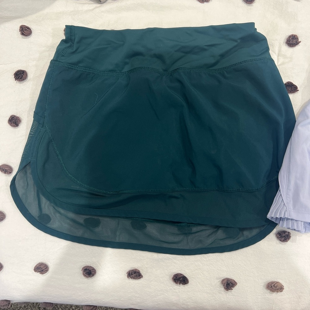 Lulu lemon skirt
